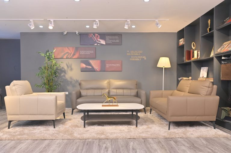 Ghế Sofa đẹp cho phòng khách lớn tạo ra không gian đẳng cấp, là điểm nhấn thẩm mỹ cho phòng khách